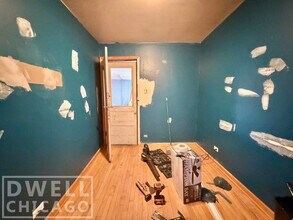 2614 W Huron St, Unit 2R in Chicago, IL - Building Photo - Building Photo