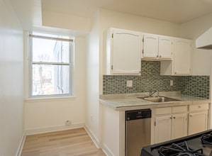 119 P St NW, Unit #2 in Washington, DC - Foto de edificio - Building Photo