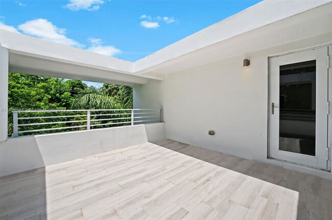3129 Matilda St in Coral Gables, FL - Building Photo - Building Photo