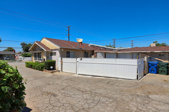 816 Weber St in Pomona, CA - Building Photo - Building Photo