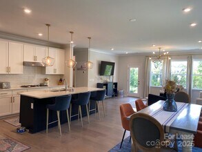 541 Madison Falls Ct in Fort Mill, SC - Building Photo - Building Photo