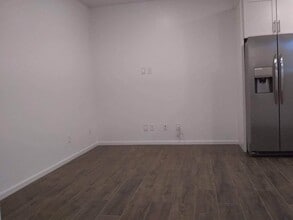 4554 N 92nd Ln in Phoenix, AZ - Building Photo - Building Photo