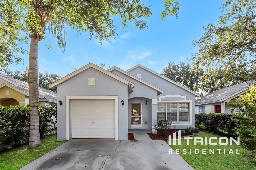 5020 Anclote River St in Wesley Chapel, FL - Building Photo