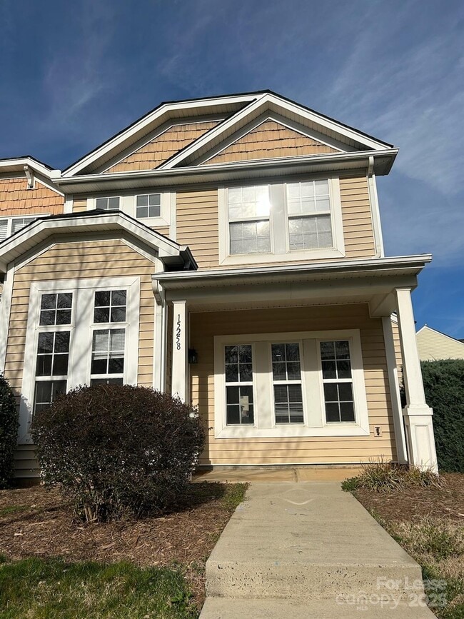 15258 Crossing Gate Dr in Cornelius, NC - Building Photo - Building Photo