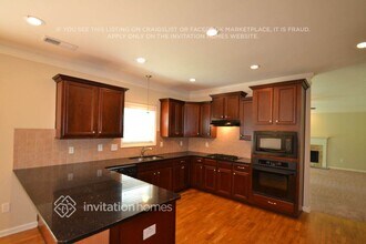 320 Melissa Way in Atlanta, GA - Building Photo - Building Photo