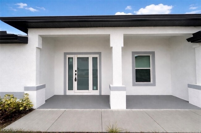649 Wilmington Pkwy in Cape Coral, FL - Building Photo - Building Photo