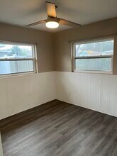 1917 Ridgewood Dr in Clearwater, FL - Building Photo - Building Photo