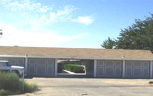 20225 Rimrock Rd in Apple Valley, CA - Building Photo - Building Photo