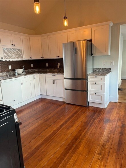 property at 104 Pearl St