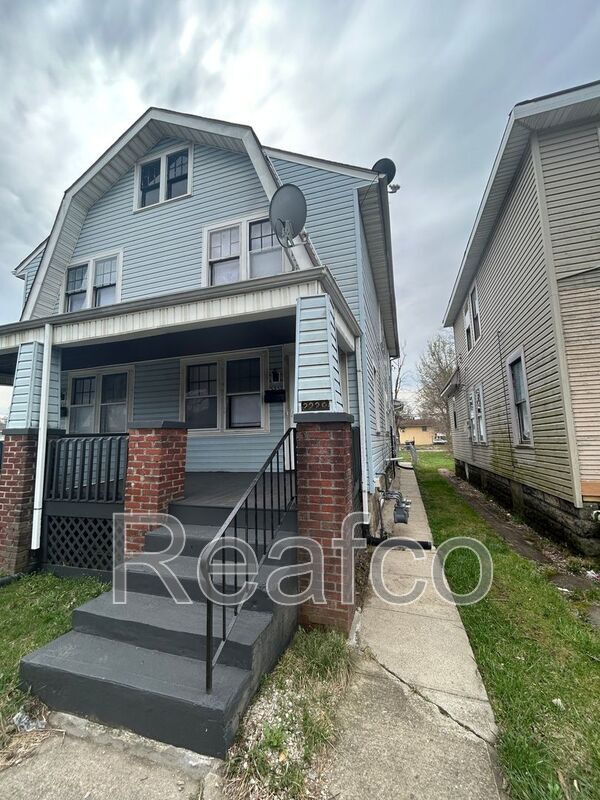 property at 2229 E 5th Ave