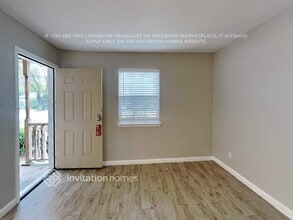 102 Whitham St in Irving, TX - Building Photo - Building Photo