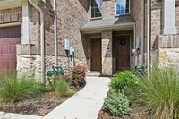 2705 Majesty Dr in Little Elm, TX - Building Photo - Building Photo