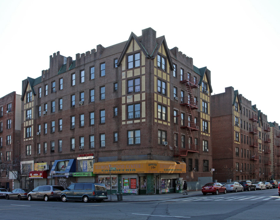 1 Sherman Ave in New York, NY - Building Photo