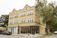 723 W 111th St in Chicago, IL - Building Photo - Building Photo