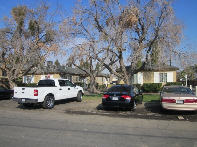 3026 Verde St in Bakersfield, CA - Building Photo - Building Photo