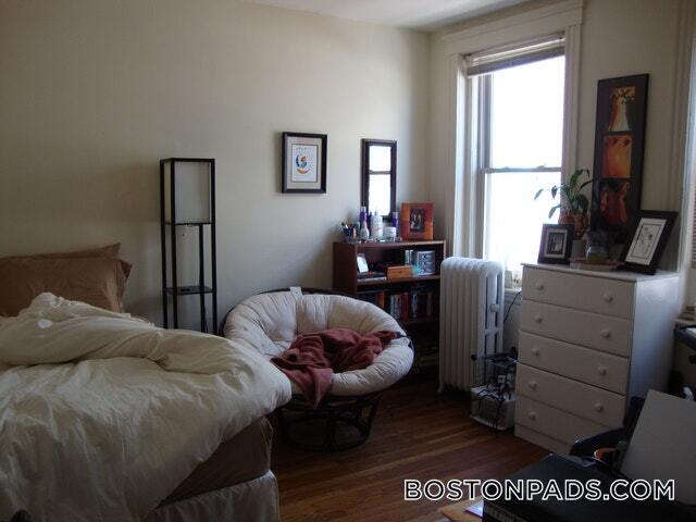 1203 Boylston St in Boston, MA - Building Photo - Building Photo