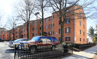 Faircliff Plaza East in Washington, DC - Foto de edificio - Building Photo