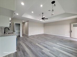 112 Cora Lee Ln in Moody, TX - Building Photo - Building Photo