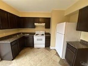 8810 Fowler Ave in Pensacola, FL - Building Photo - Building Photo