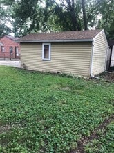 25124 Annapolis St in Dearborn Heights, MI - Building Photo - Building Photo