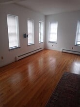 173 Union St in Poughkeepsie, NY - Foto de edificio - Building Photo