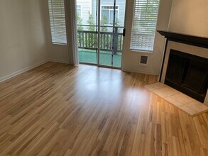 5300 Harbour Pointe Blvd, Unit 311E in Mukilteo, WA - Building Photo - Building Photo