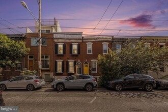 2008 Carpenter St in Philadelphia, PA - Building Photo - Building Photo