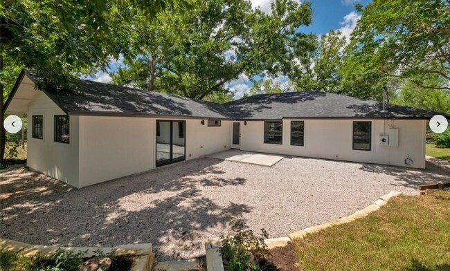 5107 Marymount Dr in Austin, TX - Building Photo - Building Photo