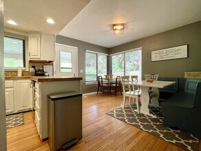 10222 W Ida Ave in Littleton, CO - Building Photo - Building Photo