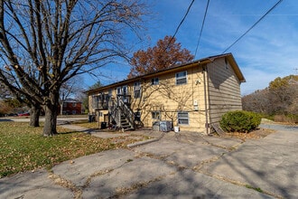 2904 Leeway Dr in Columbia, MO - Building Photo - Building Photo