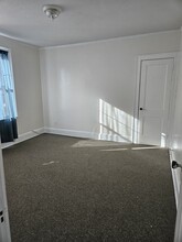 240 Martin St, Unit 2 in Hartford, CT - Building Photo - Building Photo