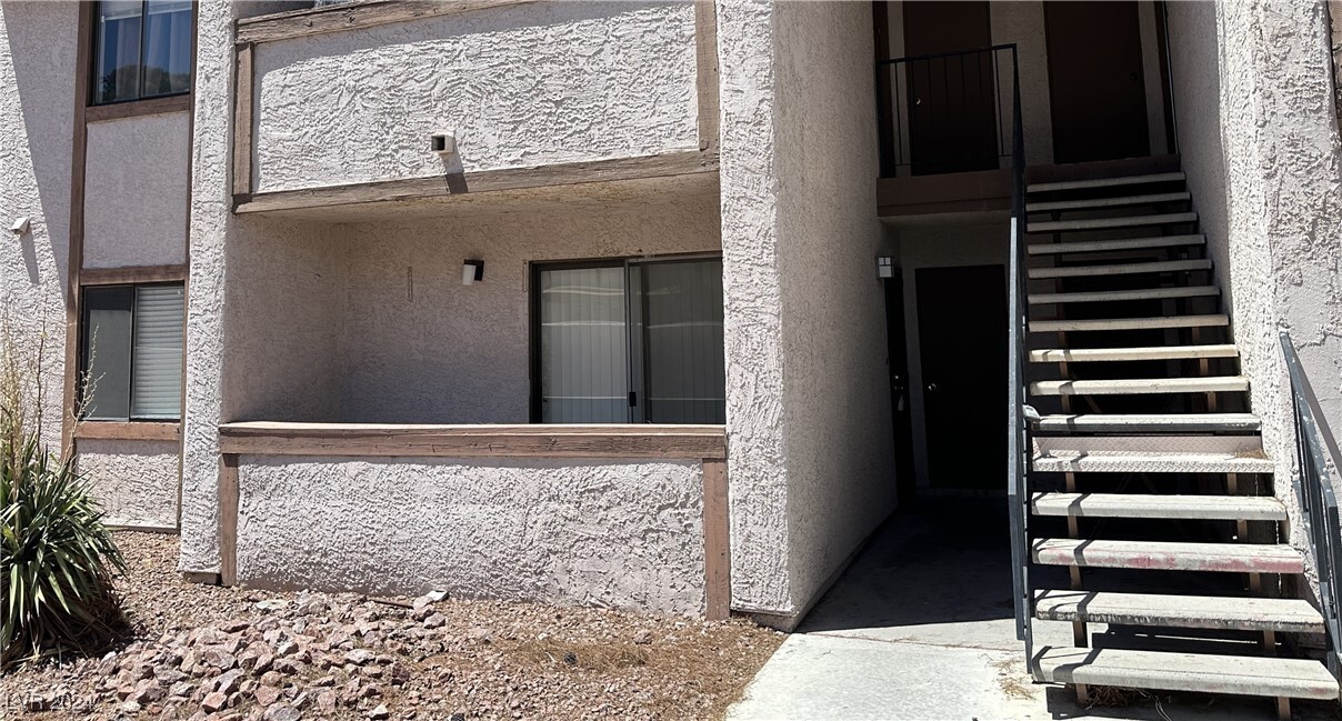 5243 Corinne Ct in Las Vegas, NV - Building Photo