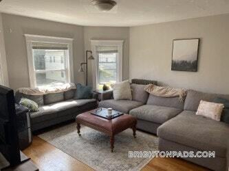 129 Brooks St in Boston, MA - Building Photo - Building Photo