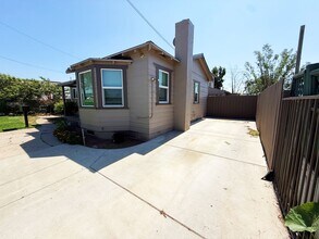 4989 Trojan Ave in San Diego, CA - Building Photo - Building Photo
