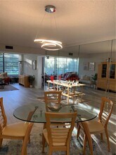 1709 Whitehall Dr in Davie, FL - Building Photo - Building Photo