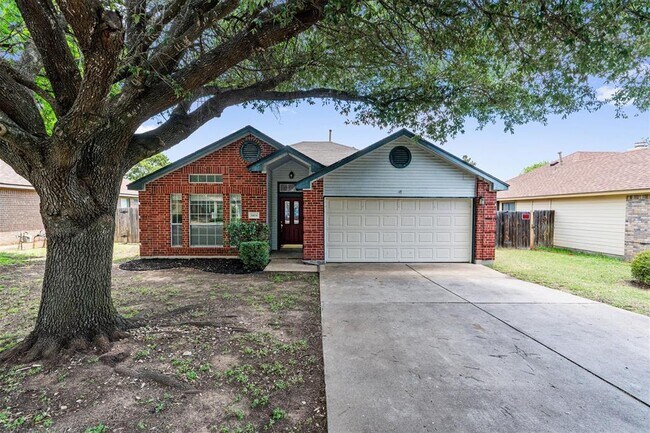 1404 River Oak Dr
