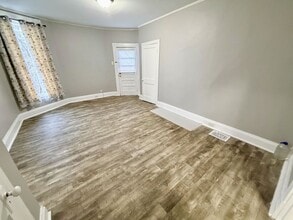 511 S Broadway St in Georgetown, KY - Building Photo - Building Photo