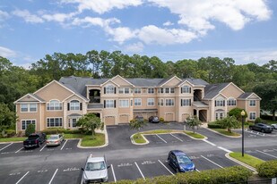 Grand Reserve Condominiums in Jacksonville, FL - Building Photo