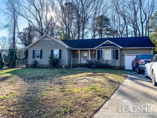 property at 226 Glenwood Trail