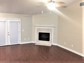 4466 Hunters Haven Ln E in Jacksonville, FL - Building Photo - Building Photo