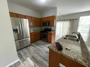 3915 Granite Ct in Aurora, IL - Building Photo - Building Photo
