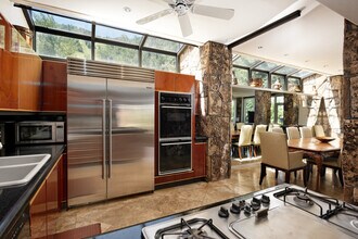 237 Gilbert St in Aspen, CO - Building Photo - Building Photo