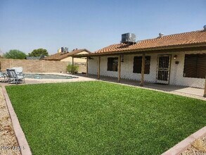 8903 W El Caminito Dr in Peoria, AZ - Building Photo - Building Photo