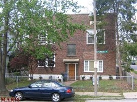 2101 Forest Ave Apartments