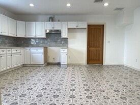 9791 Arleta Ave in Los Angeles, CA - Building Photo