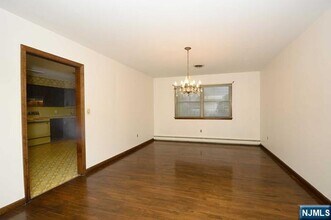 1-21-21 29th St in Fair Lawn, NJ - Building Photo - Building Photo