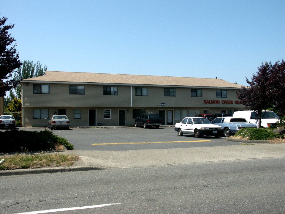 16th Avenue Apartments in Seattle, WA - Building Photo