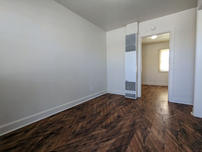 property at 3787 Franklin Blvd