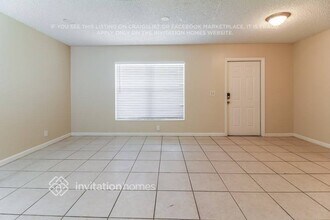 5926 Ithaca Cir W in Greenacres, FL - Building Photo - Building Photo