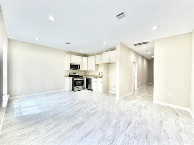 5602 Hirondel in Houston, TX - Building Photo - Building Photo